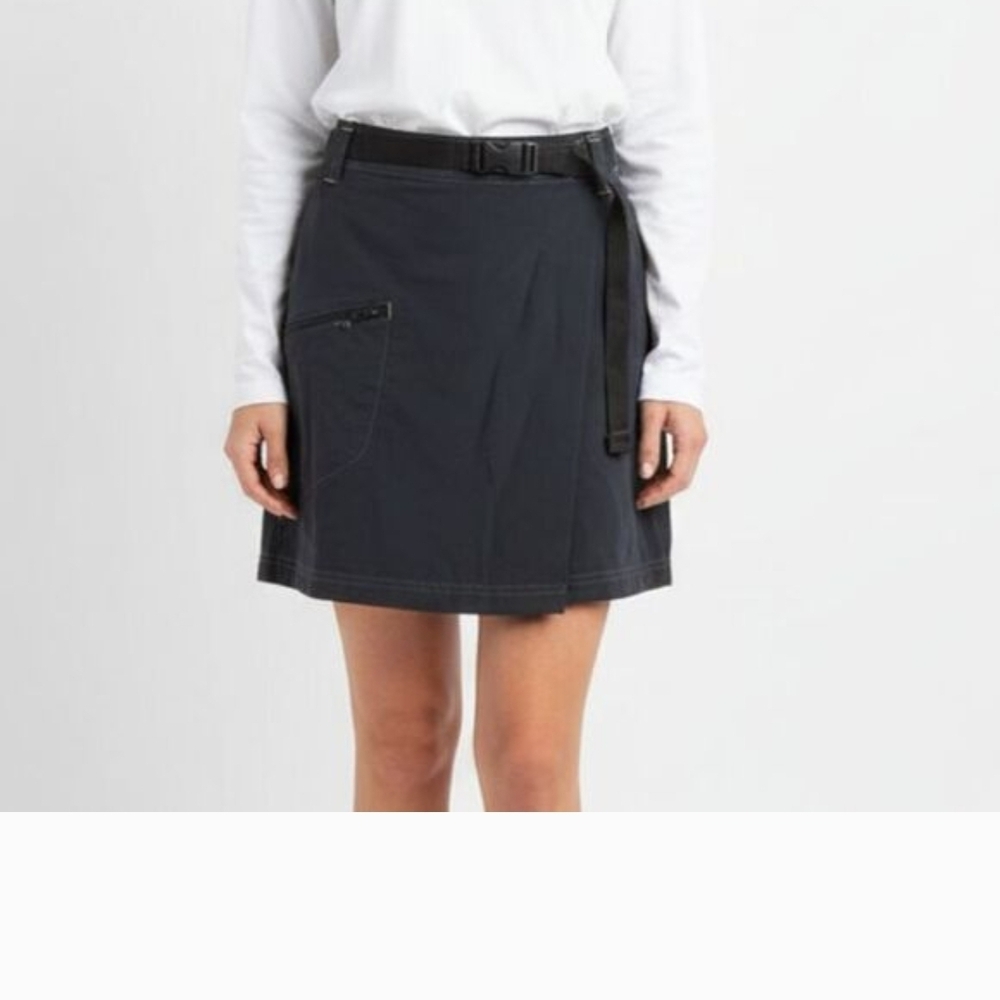 REI Black Belted Skort